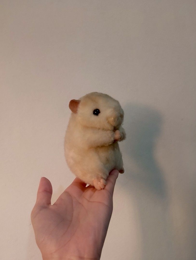 Sekiguchi Realistic Cute Hamster plush (Category: Plushies & Soft Toys) located in Manila. Submitted by aacollect.ph (Listing ID 1466036236, Image 1). Description: needs cleaning.