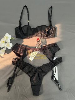 (Kategori: ) berada di . Dikirim oleh putriyabrandedstuff (ID iklan 1466106540, Gambar 1). Deskripsi: .