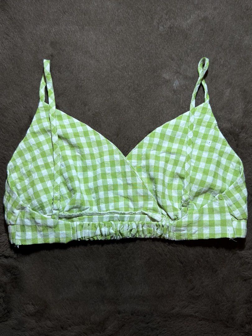 SHEIN gingham bralette top (Category: Bikinis & Swimsuits) located in Valenzuela. Submitted by julijulyxoxo (Listing ID 1466099348, Image 2). Description: MOP: maribank, gcash, maya MOD: J&T Express Item is unwashed. Please wash immediately before wearing! 📍san miguel bulacan.