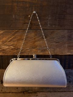 (Category: ) located in . Submitted by makingroomfinds (Listing ID 1466074545, Image 1). Description: .