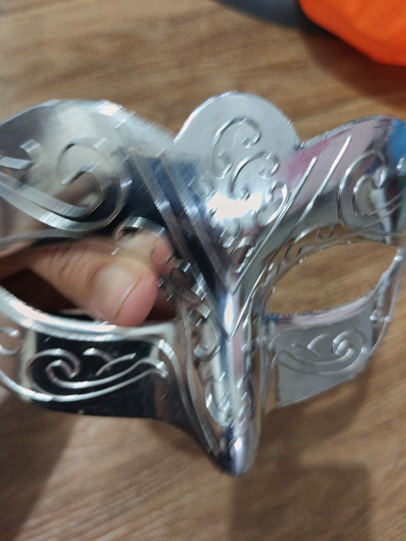 Silver Masquerade Mask (Category: Other Accessories) located in Manila. Submitted by deleonhann57311 (Listing ID 1465954898, Image 2). Description: used for Halloween and events.