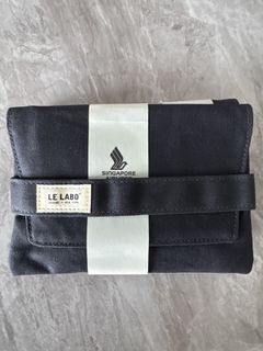 Singapore Airlines Business Class Amenity Kit, Hobbies & Lifestyle ...
