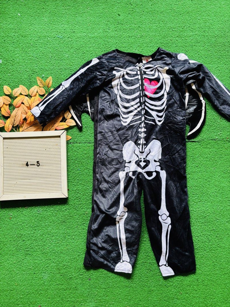 skeleton costume (Category: Babies & Kids Fashion) located in San Mateo. Submitted by ariakid47 (Listing ID 1465979001, Image 1). Description: .