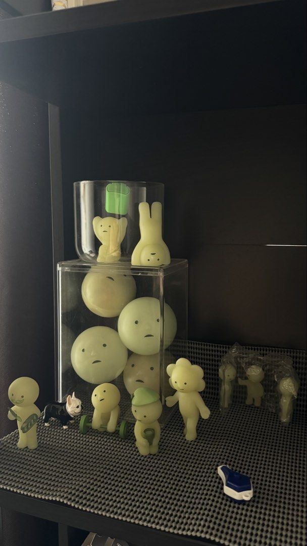 Smiski figures (Category: Designer & Blind Box Toys) located in Caloocan City. Submitted by amanalo.11 (Listing ID 1466022354, Image 1). Description: Smiskis Declutter Selling smiskis for decluttering Photo 1 Discon smiskis : Smiski little - 1200 Headstand - 1k Hiding - 850 Velasquez - 520 Deadlift - 520 Before rest - 520 Sunflower secret - 1500 Photo 2 250 each -Can send more photos and discount if getting more 🙂 -Can do shipping and sdd via la