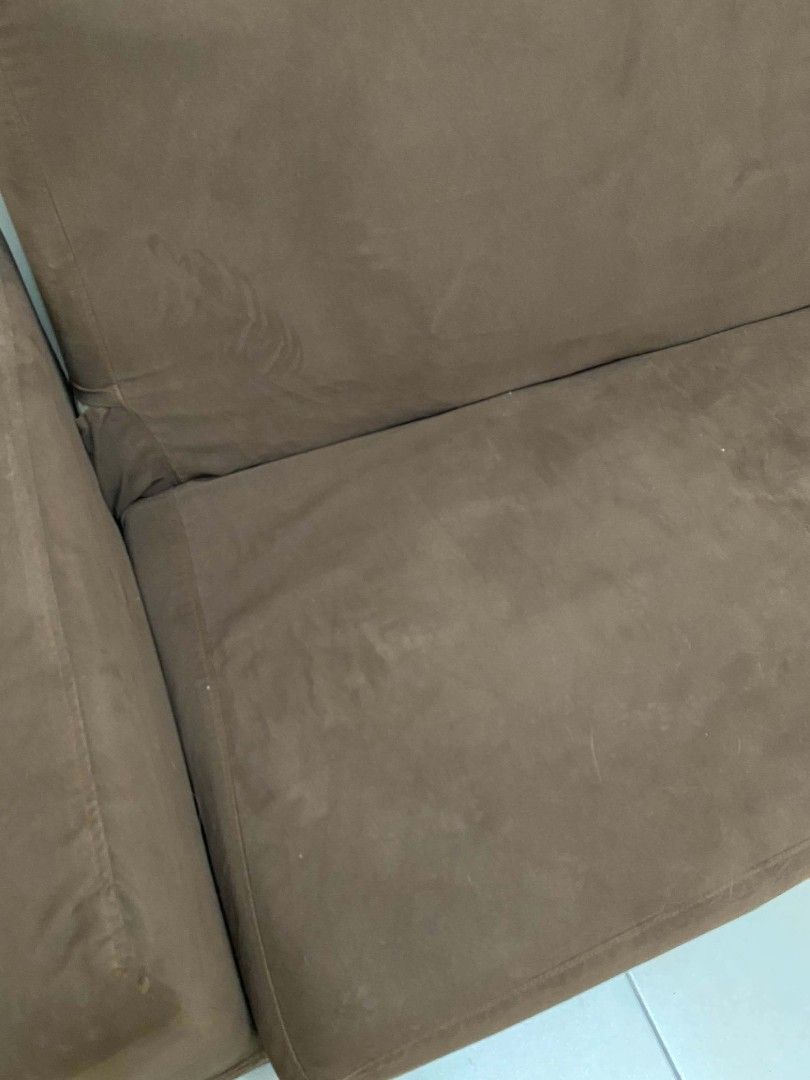 Sofa Bed w/ Storage (Category: Sofas) located in Quezon City. Submitted by johnraenicol1403745 (Listing ID 1466101731, Image 3). Description: For Sale: Sofa Bed with Storage Price: 9,000 (negotiable) Dimension: 180L x 90W x 85H Condition: Well used, no missing parts, sofa cover include and deep cleaned Location: Santolan, Pasig City - Brown fabric sofa with built-in storage compartment - Easy lift-up mechanism for storing blankets, boxes, and ite