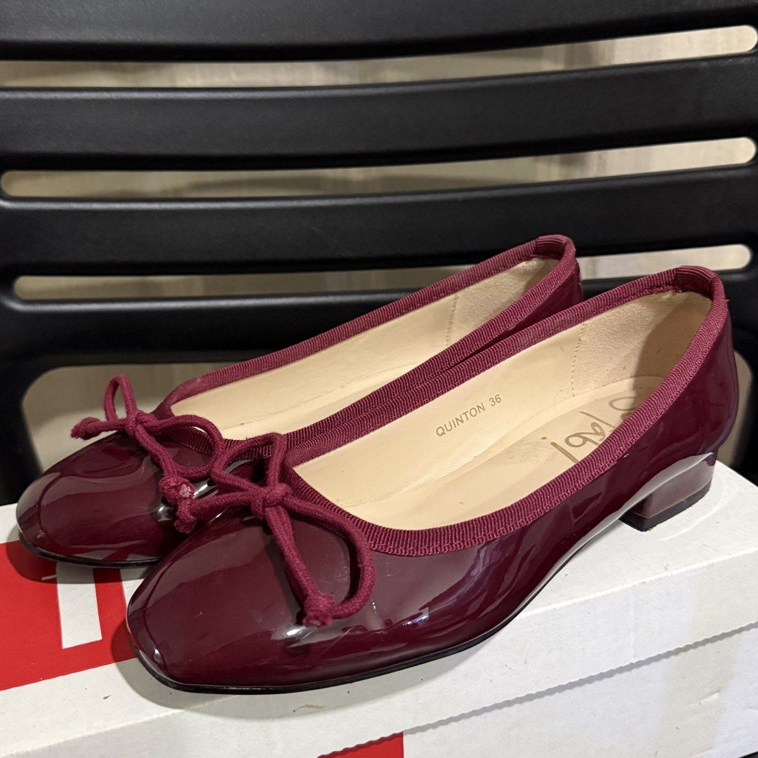 Sofab Burgundy Ballet Flats Size 36 (Category: Flats & Sandals) located in Makati City. Submitted by julyco. (Listing ID 1465827253, Image 1). Description: - Brand: Sofab - Size: 36 - Color: Burgundy - Material: Patent leather - Design: Classic square toe with matching ribbon bow and low block heel - Interior: Cream lining with gold stamped branding - Condition: Excellent, clean uppers and used only twice - Inclusions: Comes in original box.
