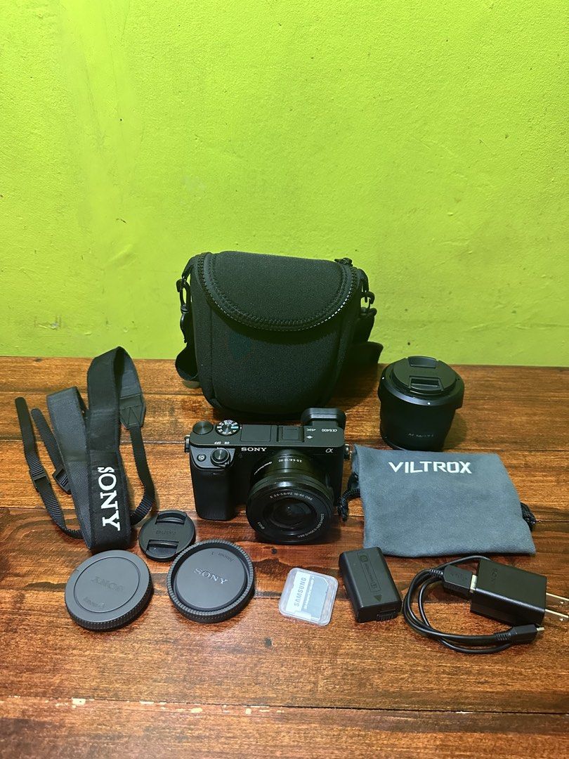 Sony A6400 (Category: Cameras) located in Mandaluyong City. Submitted by zoey199x (Listing ID 1466098597, Image 2). Description: 📸 FOR SALE: SONY A6400 + 16-50MM KIT LENS 💰 ₱36,500 FIRM Shutter count: 10,xxx only! Condition: Unit can still pass as brand new! Inclusions: ✅ Sony A6400 Body ✅ Sony 16-50mm Kit Lens ✅ Sony Charger ✅ Samsung Card Reader ✅ Sony Camera Strap ✅ 1x Original Sony Battery ✅ Camera Bag 🔹 ALSO AVAILABLE: Viltrox AF 56mm f/1