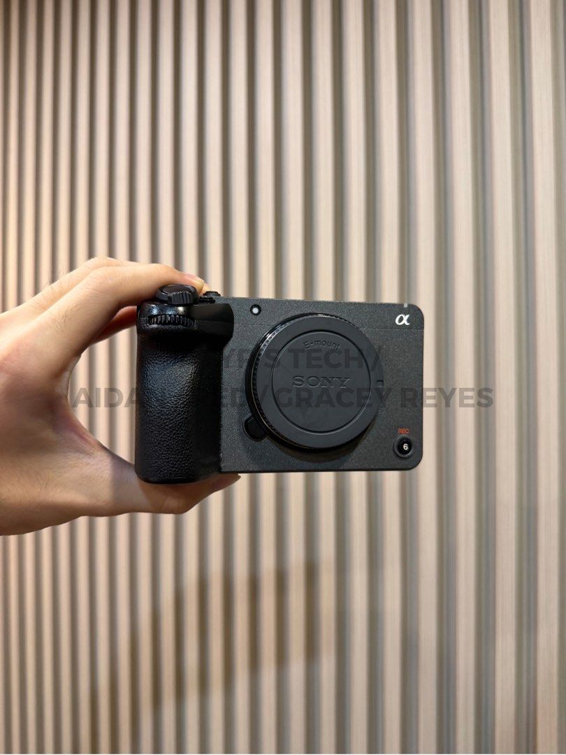Sony FX30 + Cage (Category: Video Cameras) located in Quezon City. Submitted by atyrtech (Listing ID 1466082292, Image 1). Description: Sony FX30 + Cage FOR SALE / SWAP First come, first served. Please read the full details. ⸻ ITEM DETAILS Condition: Well Used - Flaws Flaws: some physical flaws around the body of the camera, screen hinge is slightly loose but fully functional, and the bluetooth / wifi is disabled due to update everything else oth