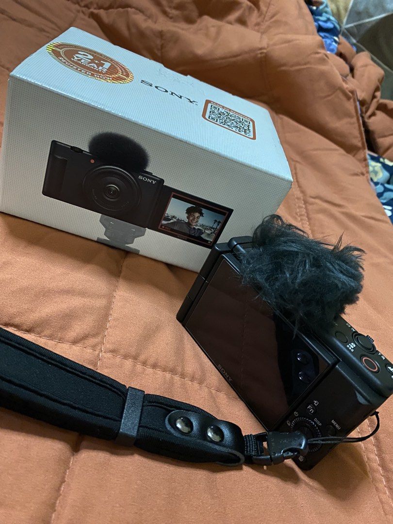Sony ZV-1 Vlogging Camera (Category: Cameras) located in Angeles City. Submitted by aycemnoga (Listing ID 1466069281, Image 1). Description: 📷 Sony ZV-1F — For Sale Selling my Sony ZV-1F, purchased January 2025 for ₱36,899. ✨ Excellent condition — no issues at all! • Fully working • Complete original accessories • With memory card • Well cared for and lightly used • No box — no longer available 💰 Selling Price: ₱27,000 negotiable Reason for sel