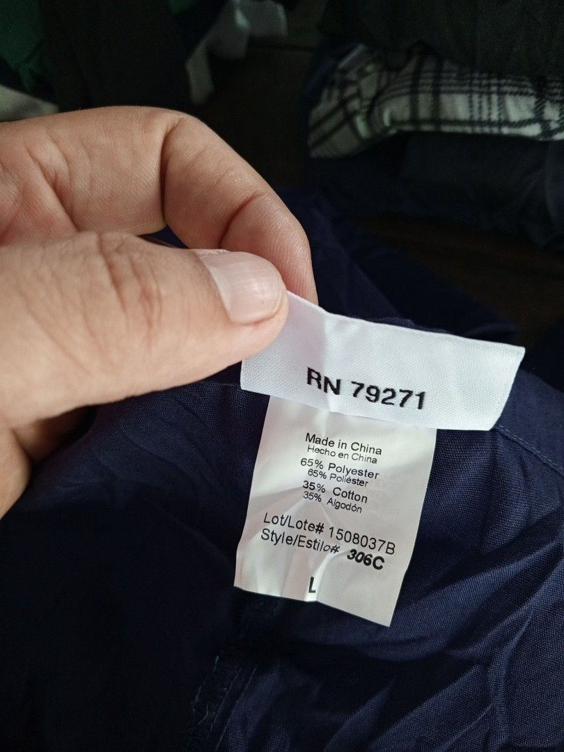 Spectrum Daddyscrubs Navy Blue Scrub Pants Size L (Category: Activewear) located in Orani. Submitted by thriftniea (Listing ID 1466043701, Image 3). Description: SIZE 42-46 - Brand: Spectrum (Style 306C) - Size: L - Color: Navy Blue - Material: 65% Polyester, 35% Cotton - Condition: Brand new with original hang tag attached - Special Feature: Daddyscrubs branding printed down the right lower leg.