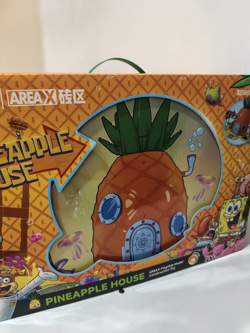 Spongebob Pineapple House (Category: Lego & Building Sets) located in Manila. Submitted by connectingparts (Listing ID 1465974426, Image 2). Description: Spongebob Pineapple House Set - Box mint condition - with many accessories character - LED Light - limited stock - Good for gifting.