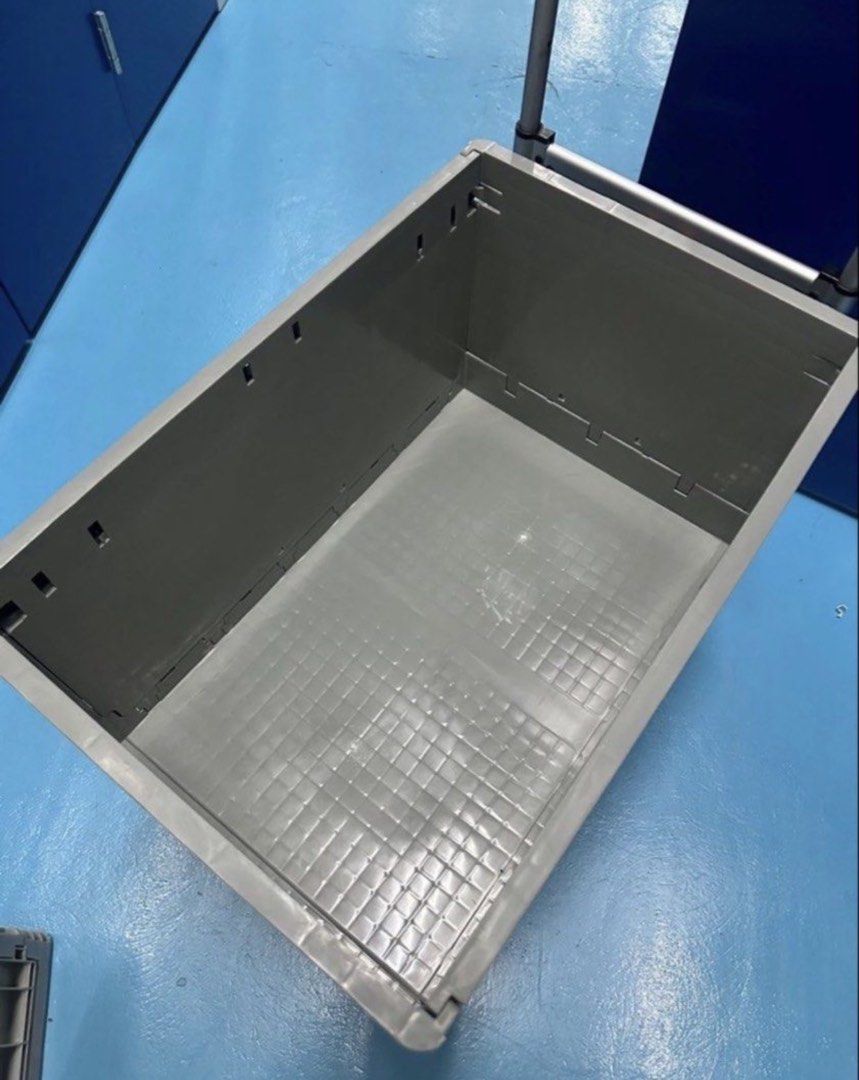 Stackable Grey Plastic storage box (Category: Storage Boxes & Baskets) located in Singapore. Submitted by yuki_1421 (Listing ID 1466047049, Image 2). Description: .