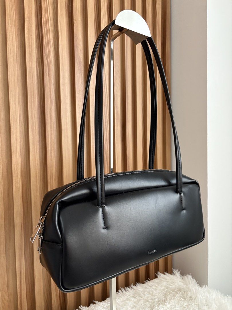 STAND OIL SHOULDER BAG IN BLACK (Category: Shoulder Bags) located in Imus. Submitted by dumpitlikeaqueen (Listing ID 1465967739, Image 2). Description: • From Singapore • With dust bag • Open for layaway • Instagram Shop: @dumpitlikeaqueen.