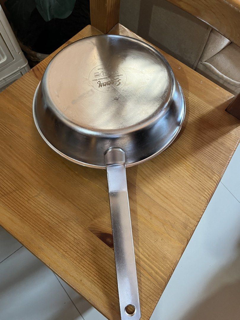 Stenny Frying Pan (Category: Cookware & Accessories) located in Santa Rosa. Submitted by kattiepurry (Listing ID 1465959797, Image 2). Description: STENNY MADE IN KOREA abrasive free stainless steel🤩 FULL CLAD 5ply 18/8 Super like new! (Almost 7k sa website) Free from carcinogens Stay cool handle 25cmx6cm Suitable for all cooktops 🔥 Mine@1290 pesos only Location📍Santa Rosa, Nueva Ecija.