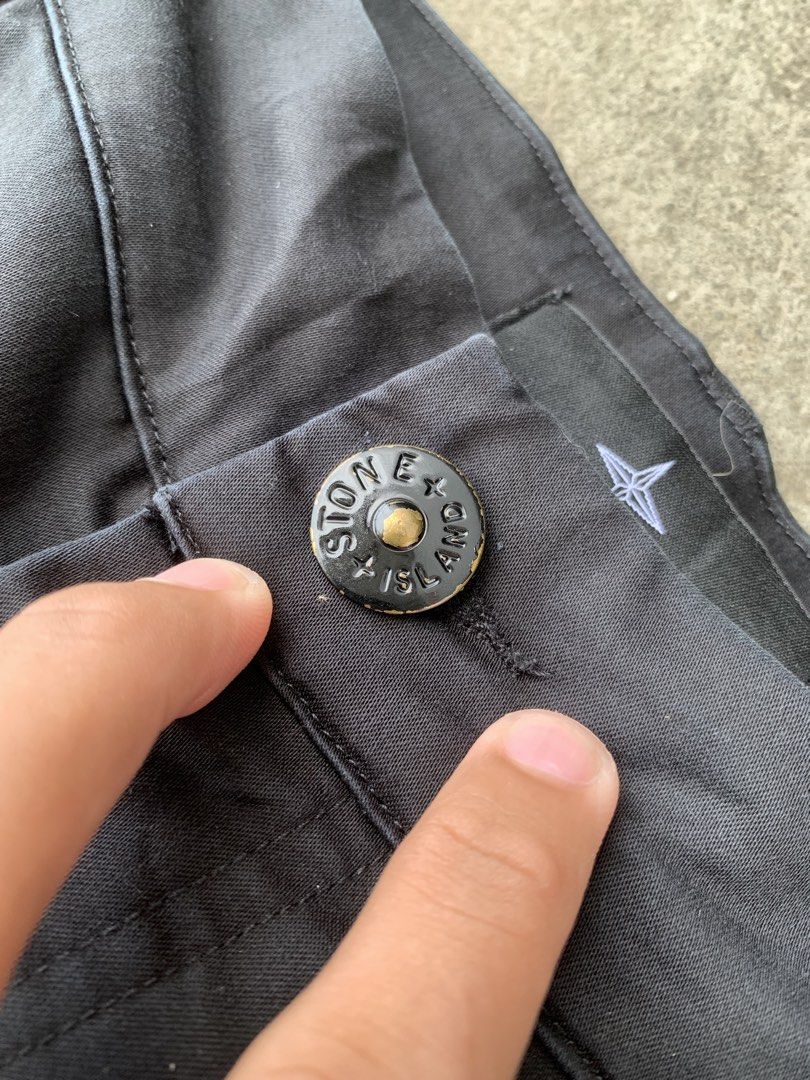 Stone Island Wool Adjustable Hem Trouser (Category: Jeans) located in Kalibo. Submitted by thriftyfinds09 (Listing ID 1466081089, Image 3). Description: Stone Island Wool Adjustable Hem Trouser (authentic) COLOR MAY VARY DUE TO LIGHTING COLOR RATE:10 CONDITION RATE: 10 No issue DIMENSIONS WIDTH: 32 LENGHT:40 Hem:8.5 LOCATION:BANGA AKLAN CAN DO SHIPPING NATIONWIDE 📥📥📥.