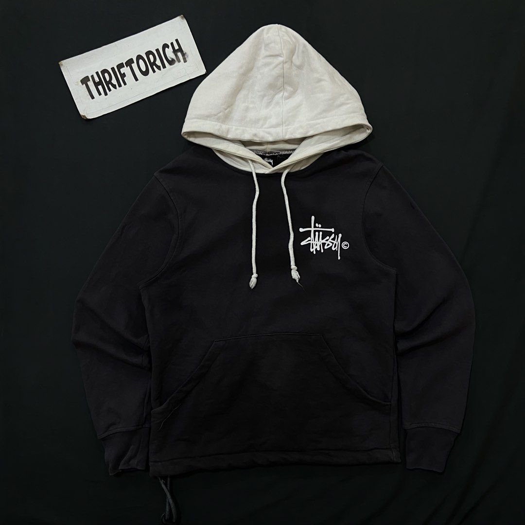 STUSSY BASIC LOGO TWOTONE HOODIE (Category: Hoodies) located in Manila. Submitted by ivan_carbungco (Listing ID 1466133420, Image 1). Description: STUSSY BASIC LOGO TWOTONE HOODIE 20 by 25 GOOD CONDITION NEED WASH 800 CLAIM.