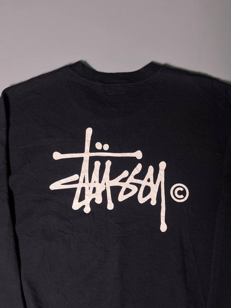 Stussy Script© Crewneck in Black (Category: Coats, Jackets and Outerwear) located in Rizal. Submitted by oldgal.ww (Listing ID 1465958938, Image 3). Description: Stussy Script© Crewneck in Black authentic Small, fits large-xlarge 25" 28" As new condition 1,900 php..