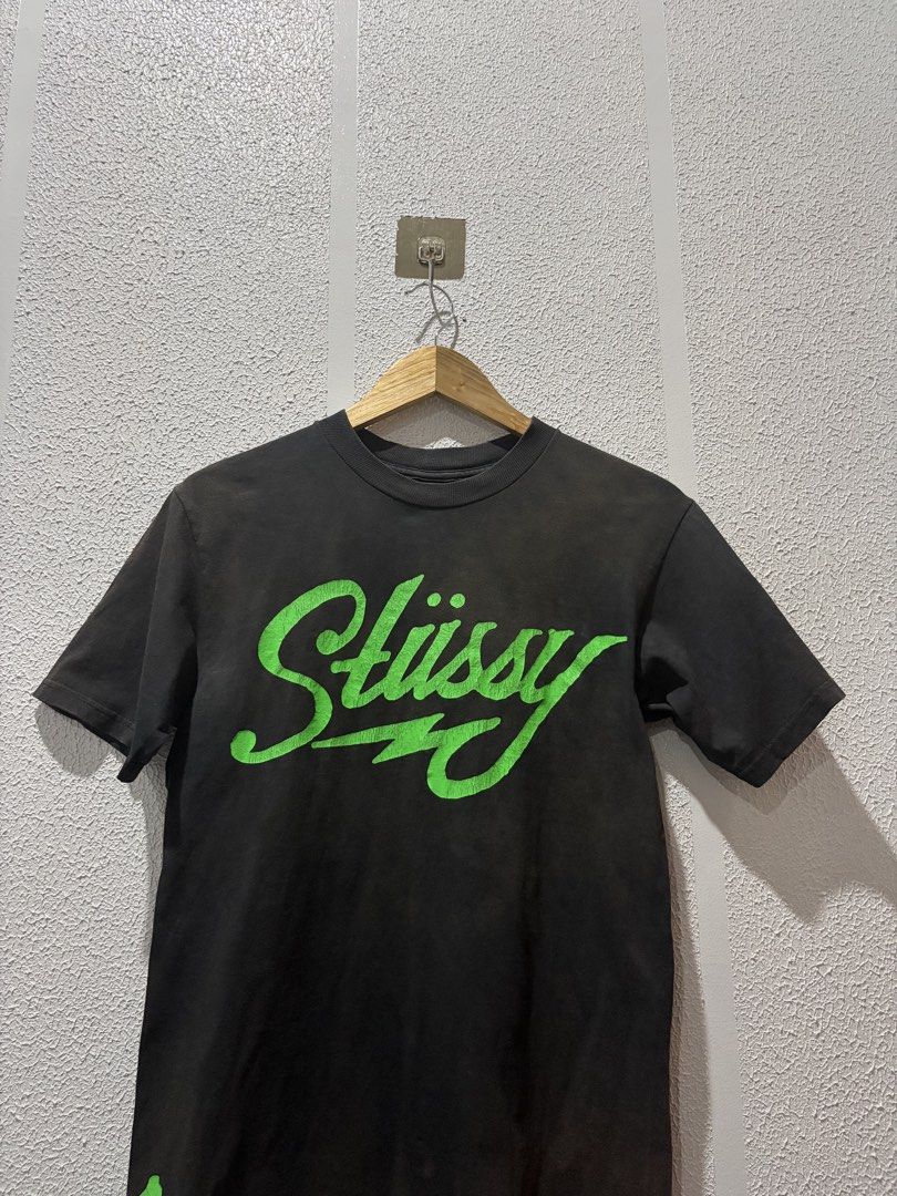 Stussy vintage (Category: Tshirts & Polo Shirts ) located in Manila. Submitted by mgezVtg (Listing ID 1465976031, Image 1). Description: Check pics for issues .