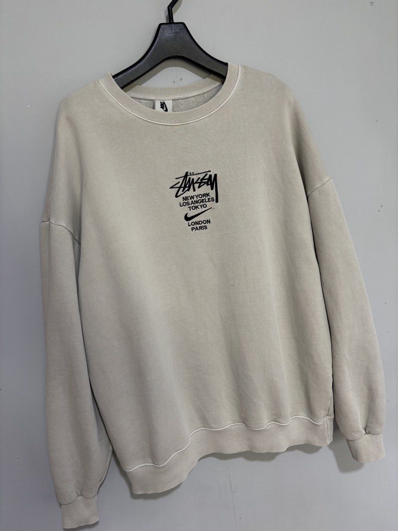 Stussy x nike sweatshirt (Category: Tshirts & Polo Shirts ) located in Davao. Submitted by hippiehappy420 (Listing ID 1466056469, Image 1). Description: Stussy x nike sweatshirt Free size Very good condition Washed and sanitized ship nationwide Negotiable price Visit my listings for more affordable clothings! Shirt Pants Shorts Caps Bags Jogger Blouse Jeans Hoodies Accessories Etc..