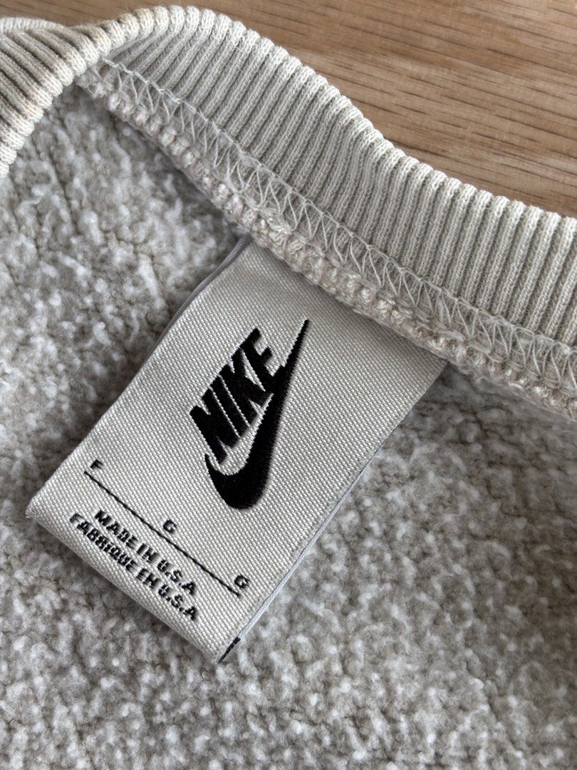 Stussy x nike sweatshirt (Category: Tshirts & Polo Shirts ) located in Davao. Submitted by hippiehappy420 (Listing ID 1466056469, Image 3). Description: Stussy x nike sweatshirt Free size Very good condition Washed and sanitized ship nationwide Negotiable price Visit my listings for more affordable clothings! Shirt Pants Shorts Caps Bags Jogger Blouse Jeans Hoodies Accessories Etc..