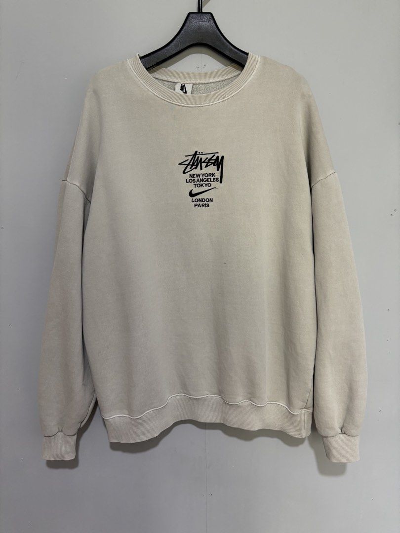 Stussy x nike sweatshirt (Category: Tshirts & Polo Shirts ) located in Davao. Submitted by hippiehappy420 (Listing ID 1466056469, Image 2). Description: Stussy x nike sweatshirt Free size Very good condition Washed and sanitized ship nationwide Negotiable price Visit my listings for more affordable clothings! Shirt Pants Shorts Caps Bags Jogger Blouse Jeans Hoodies Accessories Etc..