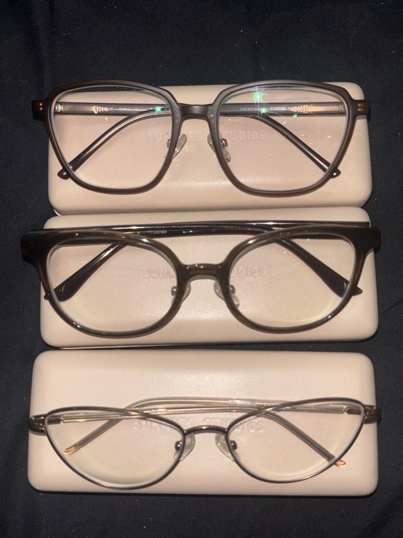 Sunnies Studios - Bleecker Wide (Category: Sunglasses & Eyewear) located in Manila. Submitted by richoccowhite (Listing ID 1465999472, Image 3). Description: Sunnies Studios Eyewears top: jensen wide in coffee 400php ❌SOLD❌ middle: bleecker wide in kombu 400php bottom: phoebe ❌SOLD❌ left: -2.50 right: -1.75 - lens replaceable - all no flaws and used for less than 6 months each kasi sensitive ako sa frames 😥🫣 - comes with individual boxes rfs: f