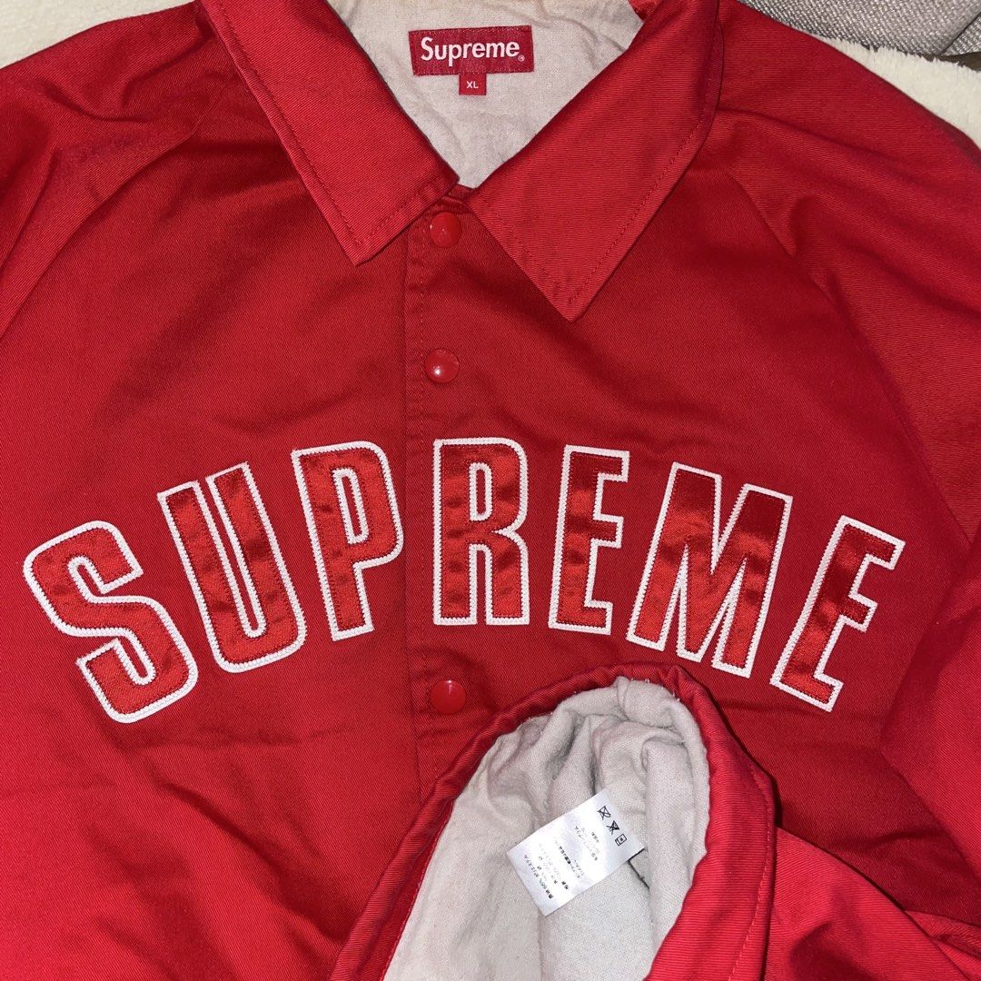 Supreme Twill Coaches Jacket FW15 (Category: Luxury Apparel) located in Manila. Submitted by lianneaori10034 (Listing ID 1466150774, Image 1). Description: .