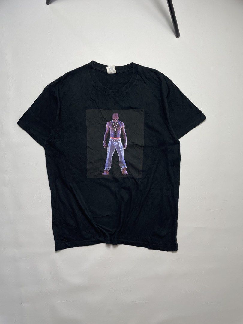 Supreme x tupac box logo tee (Category: Activewear) located in Urdaneta. Submitted by northdrops_asian (Listing ID 1466005917, Image 1). Description: Excellent condition .