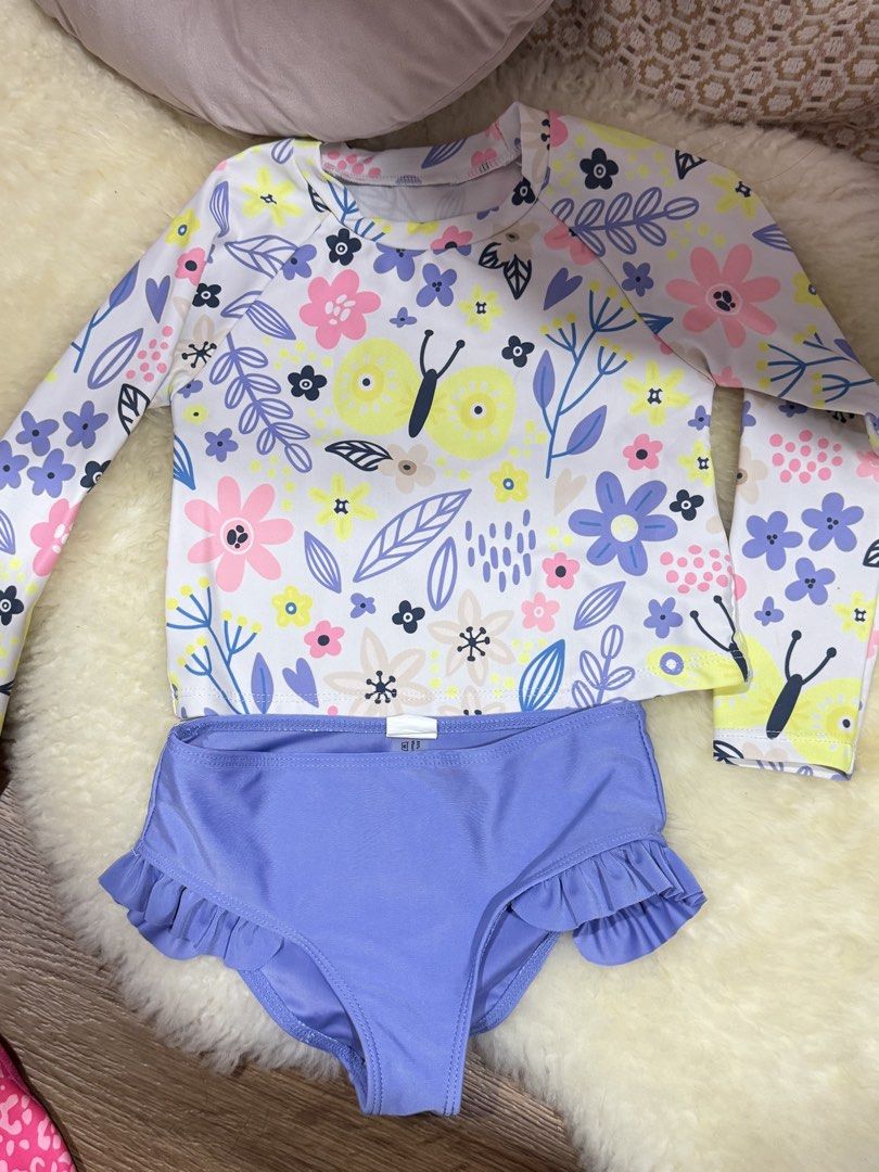 Swimsuit rashguard (Category: Babies & Kids Fashion) located in Valenzuela. Submitted by brokedoctor1996 (Listing ID 1466155352, Image 1). Description: No issue For 4-6y.