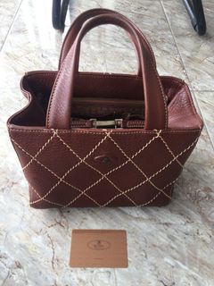 (Kategori: ) berada di . Dikirim oleh vv.ara (ID iklan 1465981623, Gambar 1). Deskripsi: .