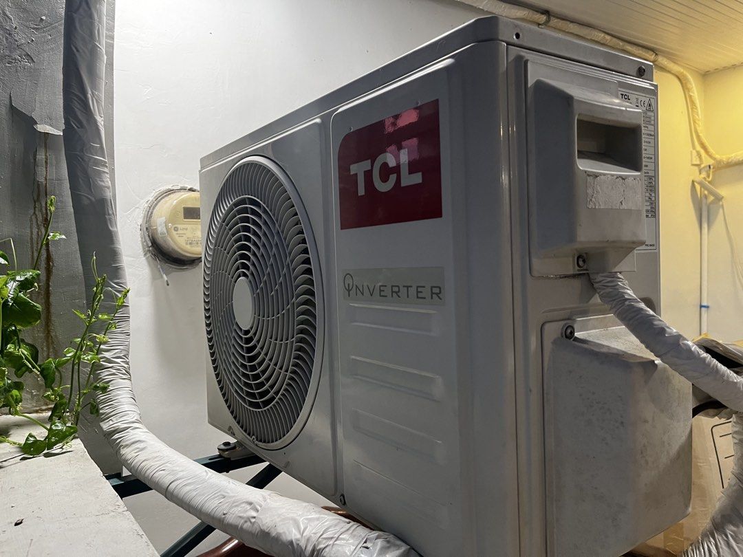 TCL Inverter Air Conditioner Split Type 1HP (Category: Air Conditioning and Heating) located in Las Pinas. Submitted by unwanted.treasures (Listing ID 1466055543, Image 3). Description: - Brand/Model: TCL Split-Type Inverter Air Conditioner - Color: Clean white with stylish metallic accent trim -1 HP - Performance: Cools rooms quickly and operates quietly - Efficiency: Energy-saving inverter motor to lower electricity bills - Inclusions: Indoor w