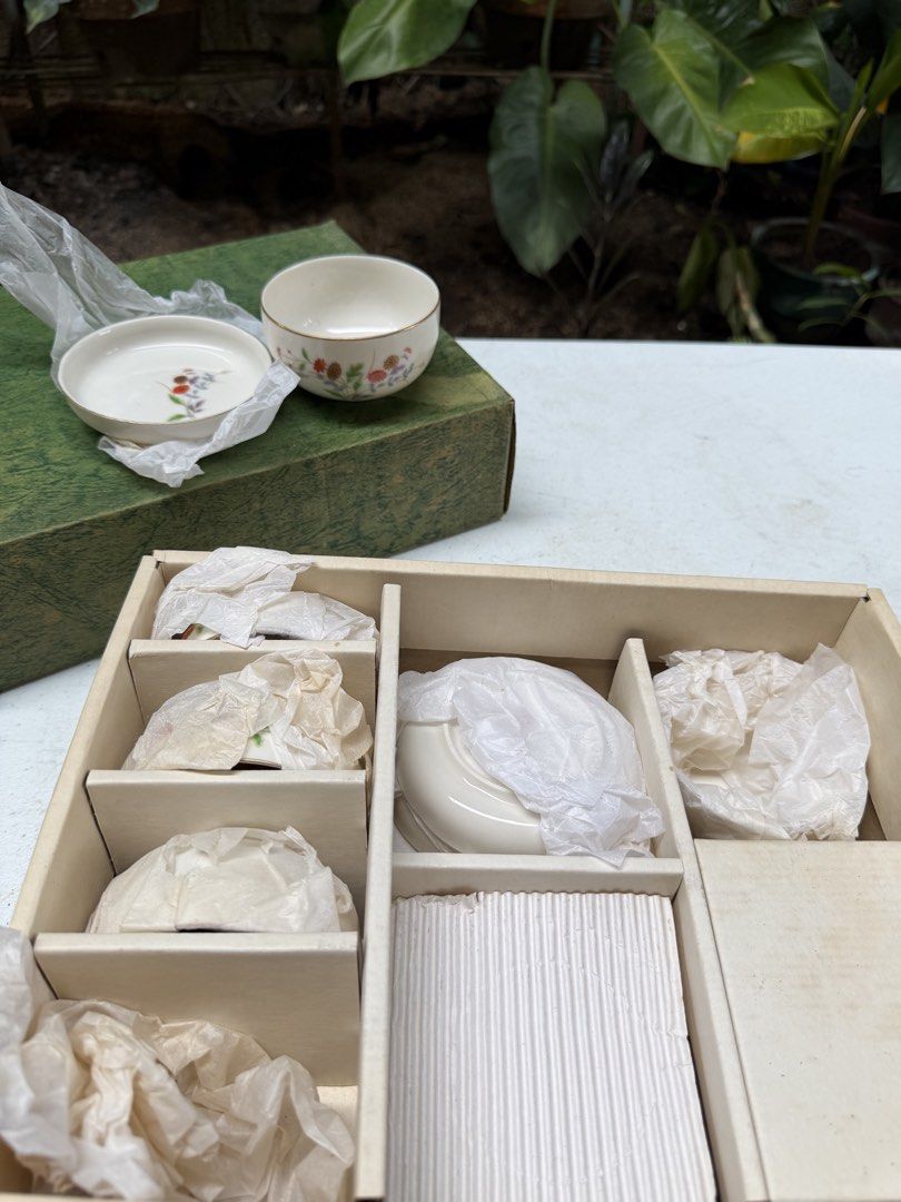 Teacup five sets (Category: Coffee & Tea Tableware) located in Davao. Submitted by parteawares2 (Listing ID 1466019659, Image 1). Description: Five pieces teacup with appetizer dish .