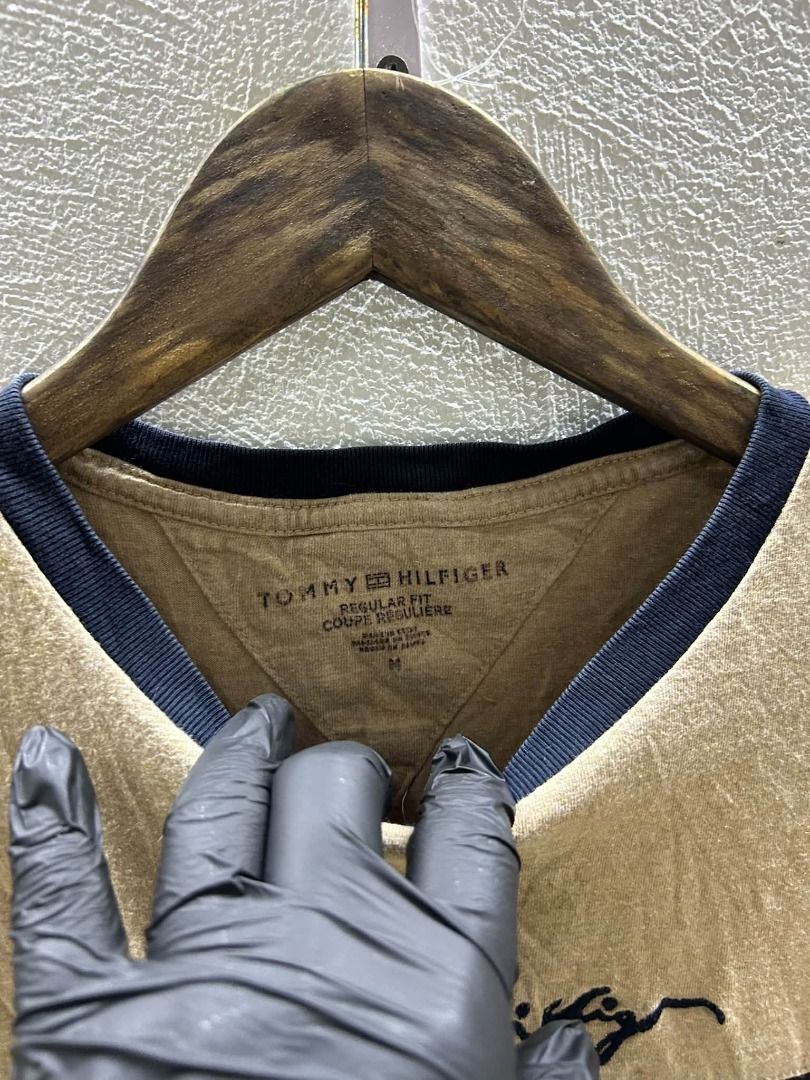 TH (Category: Tshirts & Polo Shirts ) located in Caloocan City. Submitted by j3ngsanity (Listing ID 1466070671, Image 3). Description: NO ISSUE NEED WASH DIMES : 19.5x27.