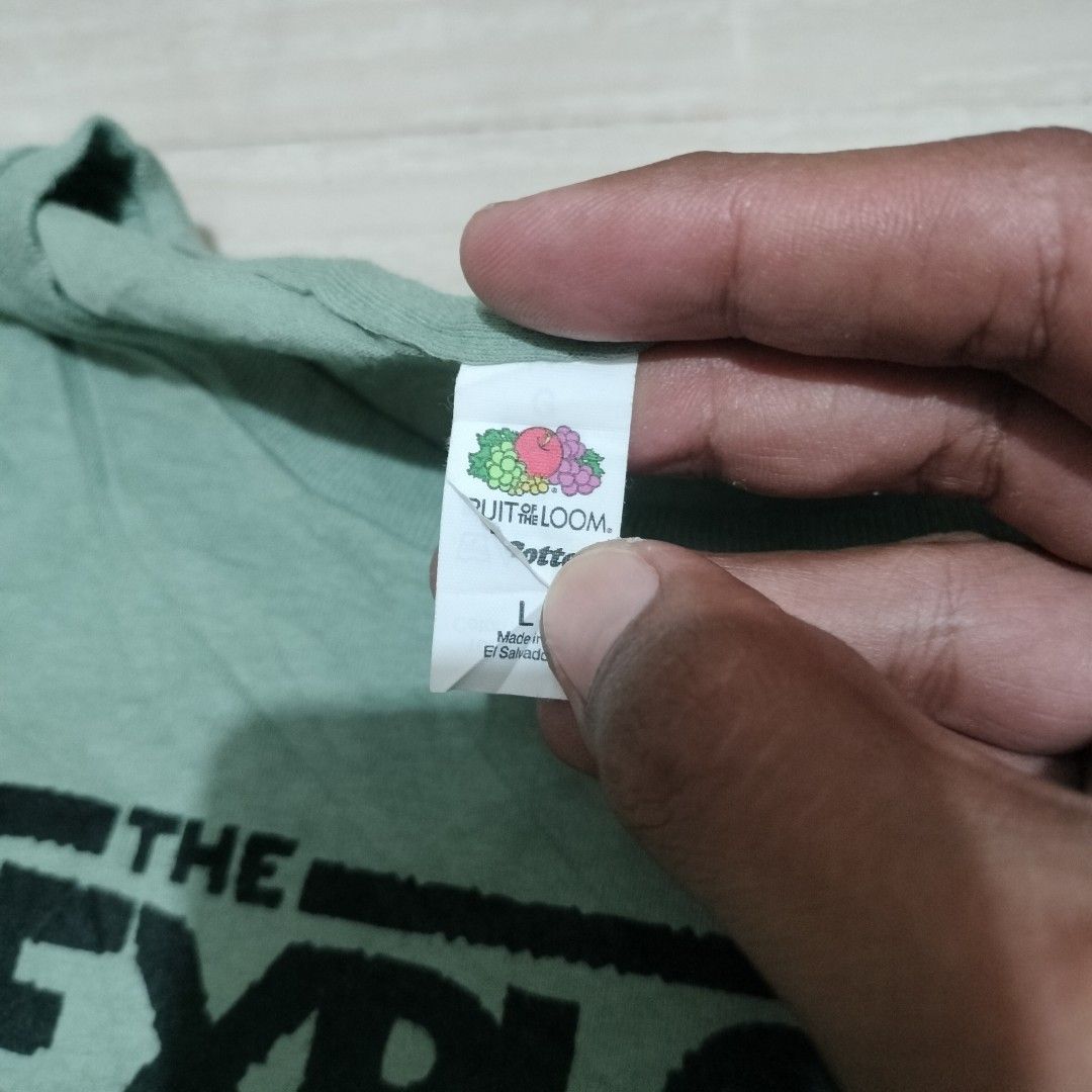 THE EXPLOITED PUNK BAND SHIRT (Category: Tshirts & Polo Shirts ) located in Sariaya. Submitted by social_animalz (Listing ID 1466127229, Image 2). Description: 21.25 x 29.5 with pinhole sa may pit part shipping fee is not included.