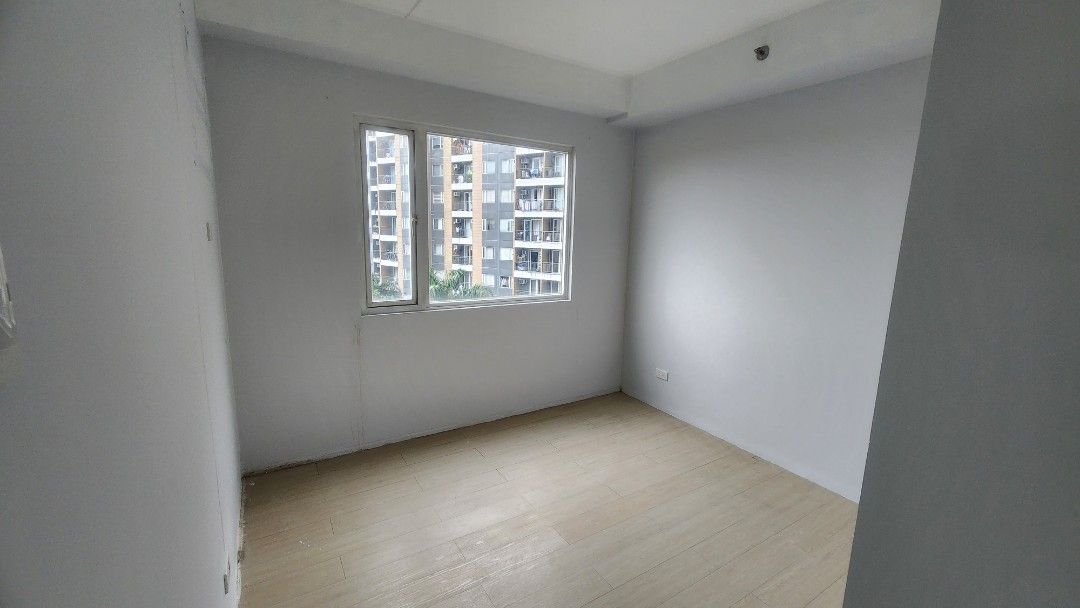 1 Bedroom Condo for rent | The Hive (Category: Apartments & Condos) located in Taytay. Submitted by maverick1421 (Listing ID 1465977110, Image 3). Description: Title: 📍 | 1 Bed Room Condo Unit for Rent Price: ₱22,000 / month Slightly negotiable Key Details: * Unit Type: 1 Bedroom * Floor Area: 36.24 sqm * Condition: Bare (Ready for your own furniture and styling) * Floor Level: 5th Floor * Pet Friendly: Yes 🐾 Utilities: Water Electricity (Kload