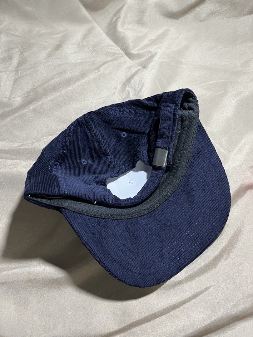 THE MUSEUM VISITOR CORDS (Category: Caps & Hats) located in Quezon City. Submitted by headline. (Listing ID 1466109483, Image 2). Description: THE MUSEUM VISITOR CORDS SNAPBACK EXCELLENT CONDITION FOR ONLY:750php +SHIPPING FEE.