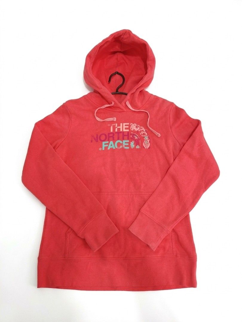 THE NORTH FACE (Category: Coats, Jackets and Outerwear) located in Taguig. Submitted by jaybee0822 (Listing ID 1465964604, Image 1). Description: THE NORTH FACE PULLOVER HOODIE MEDIUM EXCELLENT CONDITION 750 + SF.