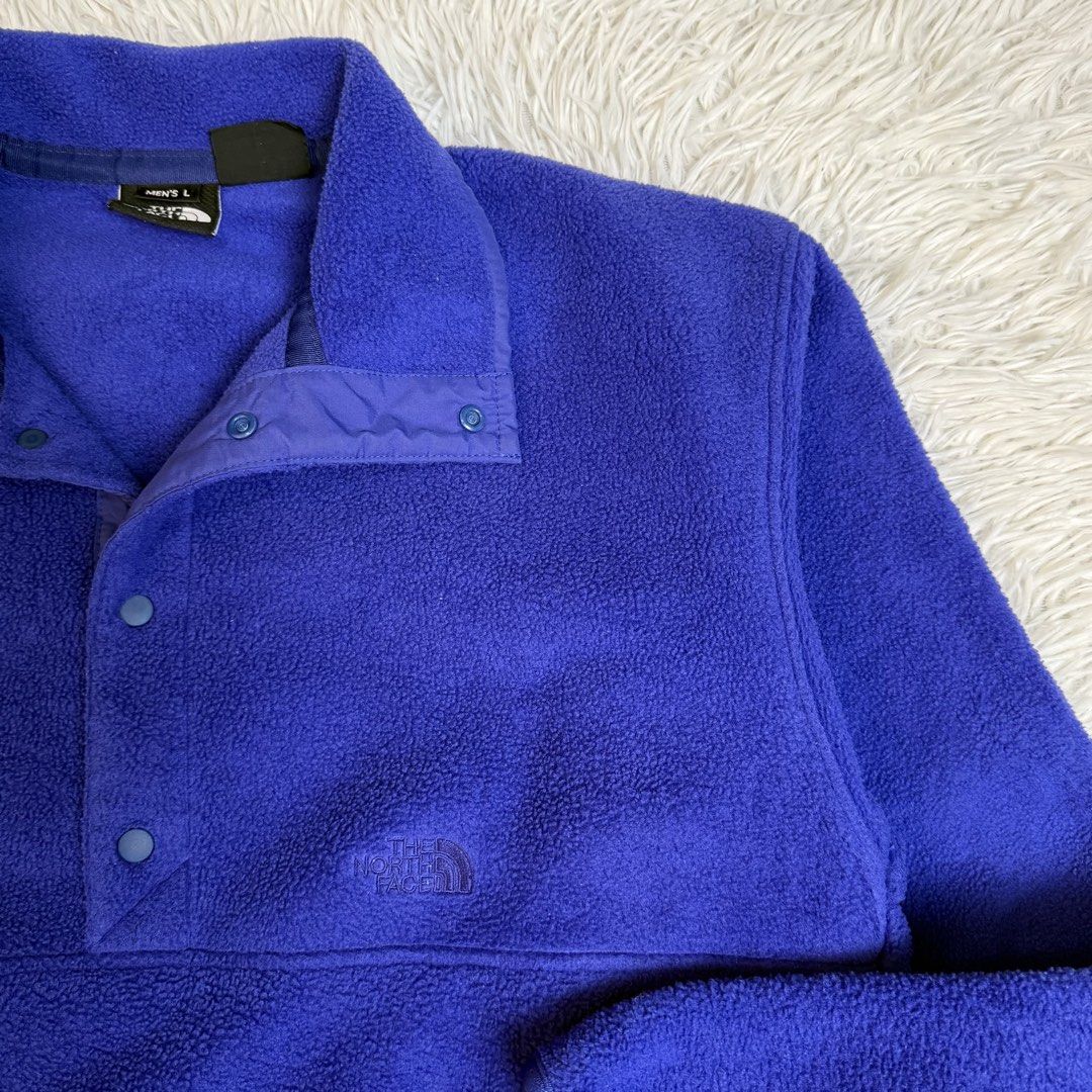 The north face (Category: Coats, Jackets and Outerwear) located in Baguio. Submitted by sellingtonshop (Listing ID 1466060321, Image 3). Description: s28. vintage The North face half snap fleece jacket Size: L Dimes: 26*24 Condition: excellent Issue: none Grab: 1080.