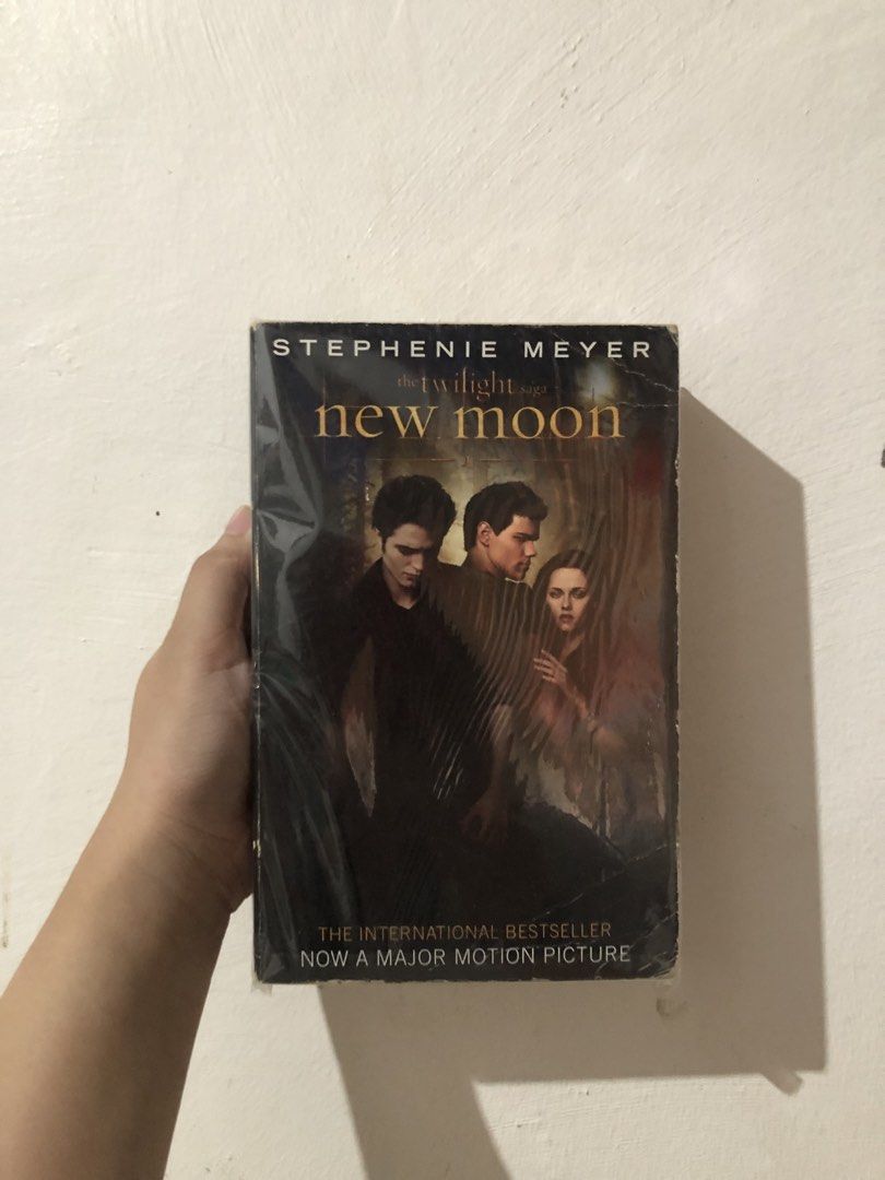 The Twilight Saga 3-Book Paperback Set Stephenie Meyer (Category: Storybooks) located in Manila. Submitted by moonlightsoul (Listing ID 1465978329, Image 2). Description: - Includes 3 books: Twilight, New Moon, and Eclipse - Paperback editions with movie tie-in covers - Protected with clear plastic wrap on each book - Perfect read for fans of vampire romance and fantasy fiction - Sold as a set.