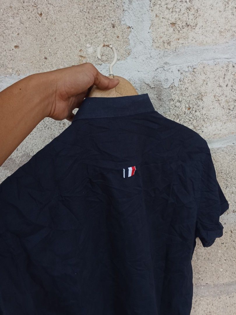 THOM BROWNE BUTTON DOWN POLO (Category: Activewear) located in Cebu City. Submitted by canumay_vincent123 (Listing ID 1466032461, Image 2). Description: FOR SALE THOM BROWNE BUTTON DOWN POLO GOOD AS NEW CONDITION SIZE 2 20.5X28 DIMENSION 10X10 COLORATE NO ISSUE LOCATION CEBU.