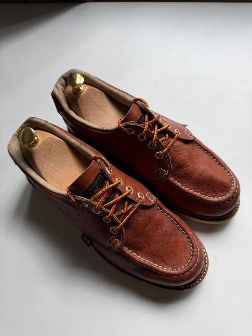 Thorogood Moc Toe Boots Low (Category: Boots) located in Cagayan de Oro. Submitted by thrift_crate.ph (Listing ID 1466095066, Image 3). Description: ᴛʜᴏʀᴏɢᴏᴏᴅ ᴍᴏᴄ ᴛᴏᴇ ʙᴏᴏᴛs 𝟾.𝟻ᴜs / 𝟸𝟼.𝟻ᴄᴍ 𝐒𝐢𝐳𝐞: 8.5US / 26.5cm 𝐂𝐨𝐧𝐝𝐢𝐭𝐢𝐨𝐧 𝐫𝐚𝐭𝐞: 9.5/10 𝐂𝐨𝐥𝐨𝐫 𝐫𝐚𝐭𝐞: 10/10 Issue/s: Minimal heel drag .