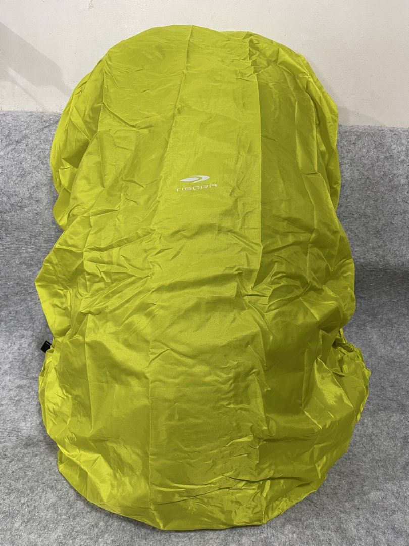 tigora trekhill 30 hiking backpack (Category: Hiking & Camping) located in Calamba. Submitted by thriftingoverload (Listing ID 1466089006, Image 2). Description: plus shipping fee with rain cover.