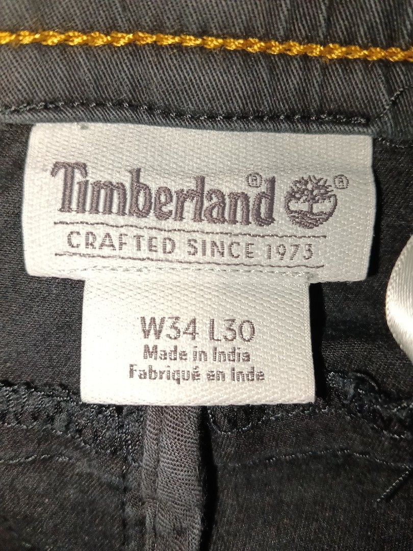 Timberland Trousers (Category: Trousers) located in Manila. Submitted by faded.thrift (Listing ID 1466100983, Image 3). Description: W34 L30 Slight fade on pants.