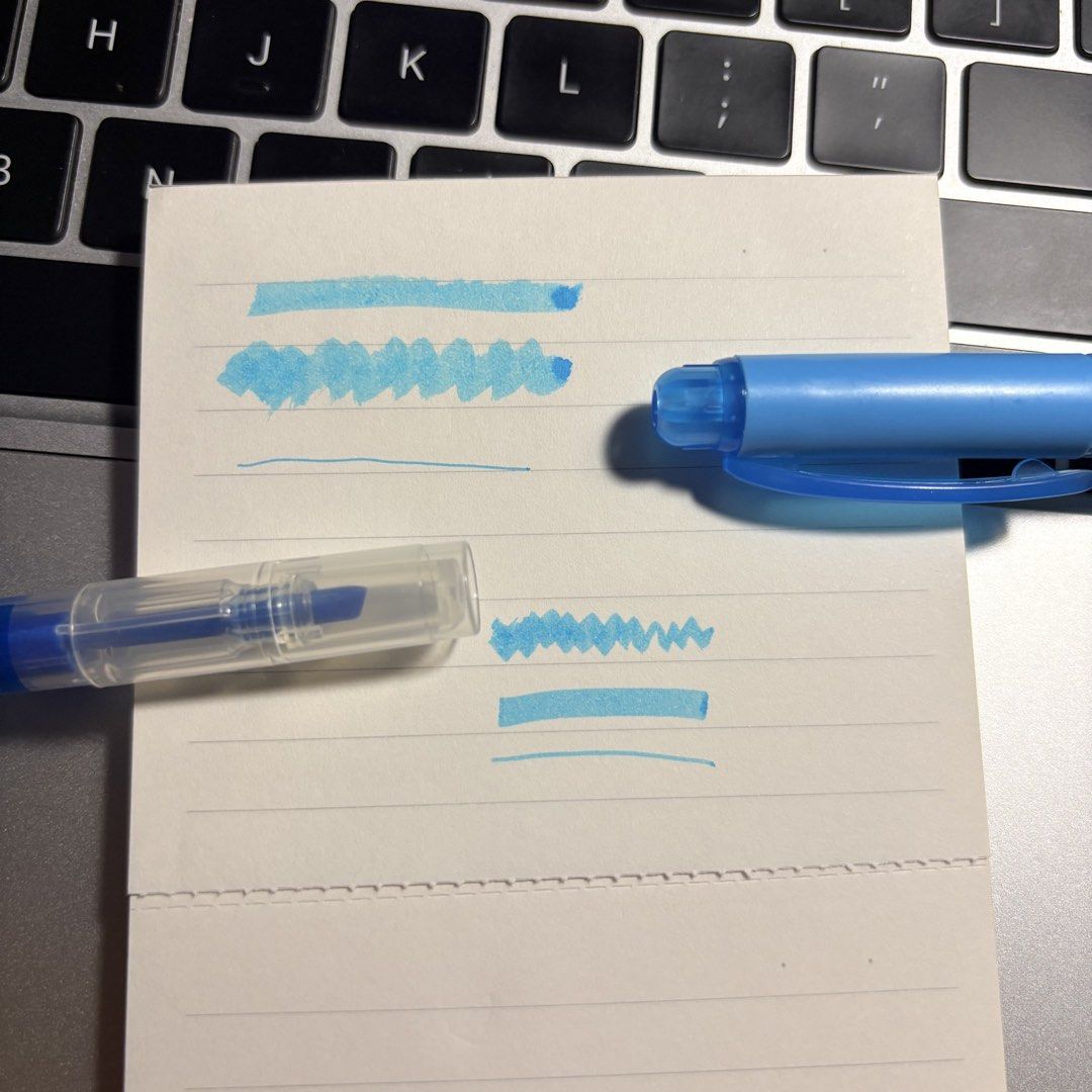 Tombow Blue Marker (Category: Stationery & School Supplies) located in Manila. Submitted by wearly.fits (Listing ID 1466109630, Image 2). Description: 💙 Tombow PLAY COLOR DOT DUAL TIP – Blue 💙 Japanese Clear-Body Blue Pen/Marker ✨ Japan surplus ✨ Ink tested & working ✨ Actual ink swatches shown ✨ Great for studying, journaling & note-taking ✨ Please check photos for condition ₱120 📌 Pre-owned / surplus condition 📌 Actual items shown in photos