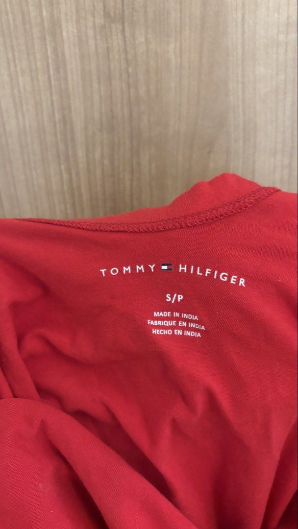 Tommh Hilfiger Bodysuit (Category: Everything Else Others) located in Pakil. Submitted by byvera (Listing ID 1466013814, Image 3). Description: size small on tag but best fit large .