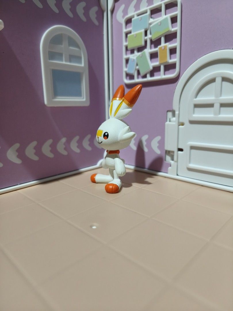 TOMY Pokemon Figure - Scorbunny (Category: Action & Battle Toys) located in Taguig. Submitted by lilrootshop (Listing ID 1466100842, Image 2). Description: ***Crossposted*** Price: 200 AUTHENTIC Pass sa lowballers! First to pay basis. No COD. For item reservation, a down payment of 50% or 100 pesos (whichever is less) is required. Down payment is non-refundable. One month reservation only. Location: Taguig (near BGC) MOP: GCash / Maya / GoTyme.