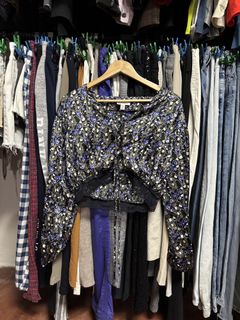 (Category: ) located in . Submitted by isabelasthriftclothes (Listing ID 1466091314, Image 1). Description: .