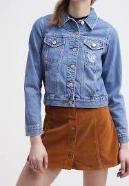 (Category: ) located in . Submitted by lovelypreloved1497 (Listing ID 1466101021, Image 1). Description: .
