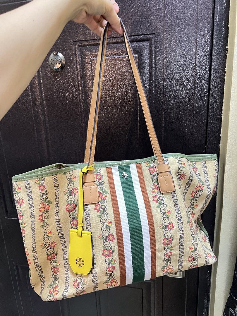 Tory Burch Tote Project Bag (Category: Tote Bags) located in Manila. Submitted by colineb (Listing ID 1466002463, Image 1). Description: Project bag.