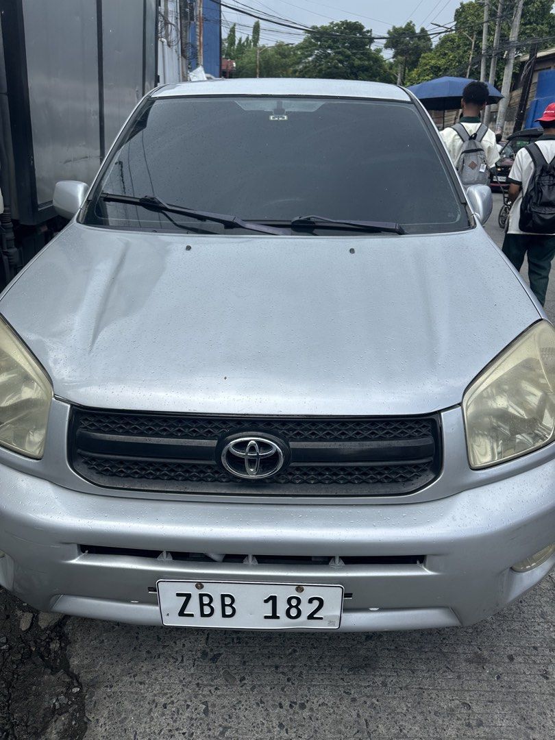 Toyota Rav4 1.8 5-Dr Manual (Category: Used Cars) located in Manila. Submitted by 9ecamsanto32077 (Listing ID 1466065848, Image 3). Description: This vehicle is well maintained, available anytime. This is highly negotiable but I suggest before you start bargaining, you should check the unit first..